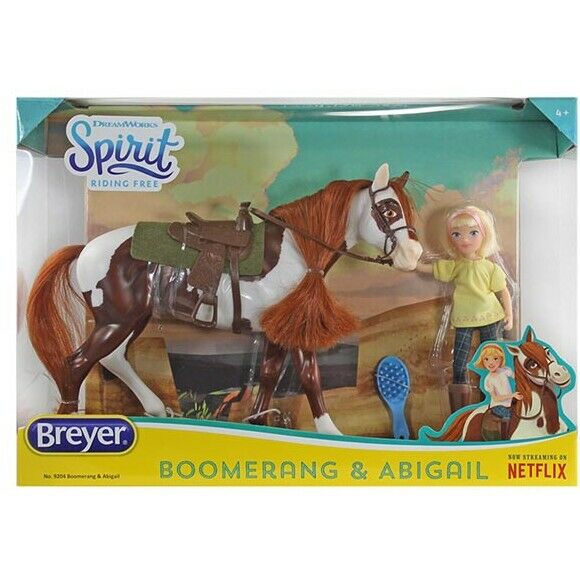 Breyer Boomerang and Abigal Classic